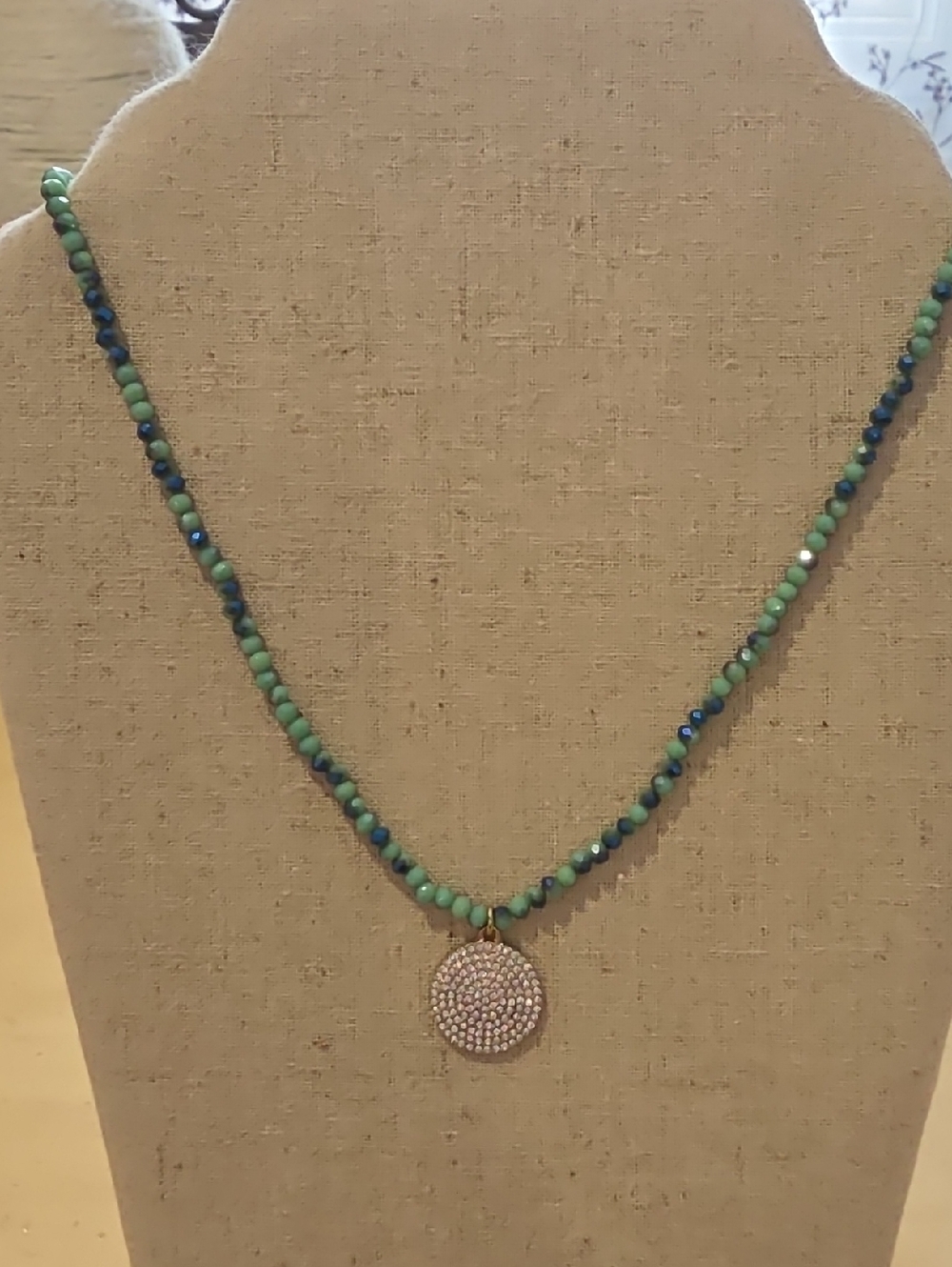 💙💚Beaded Turquoise and Blue Disc Pendant Necklace Park Lane